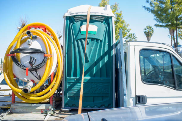 Best Portable restroom trailer rental  in Windermere, FL