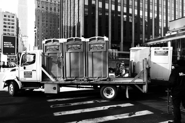 Best Portable restroom solutions  in Windermere, FL